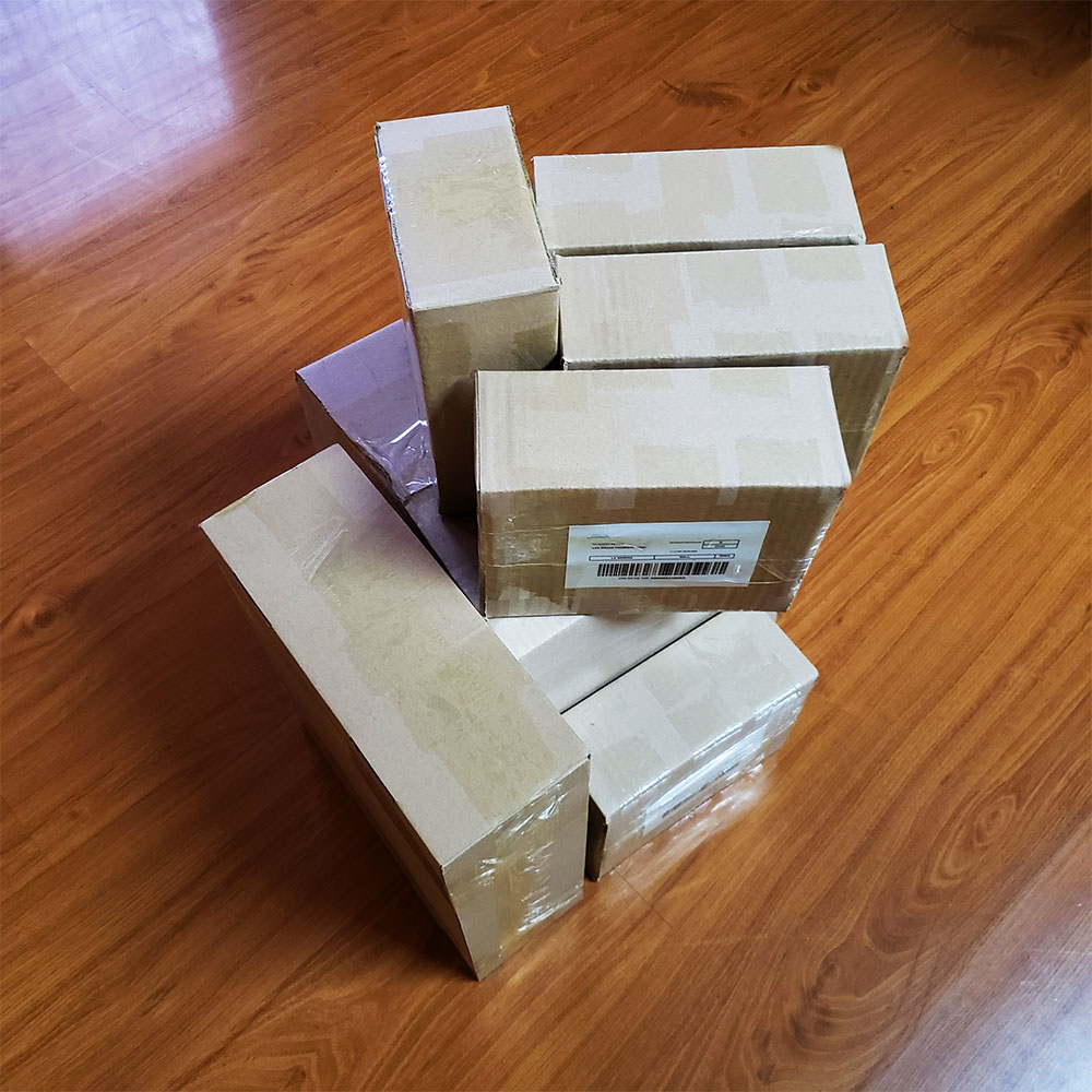 Cajas para su posterior entrega a Chilexpress