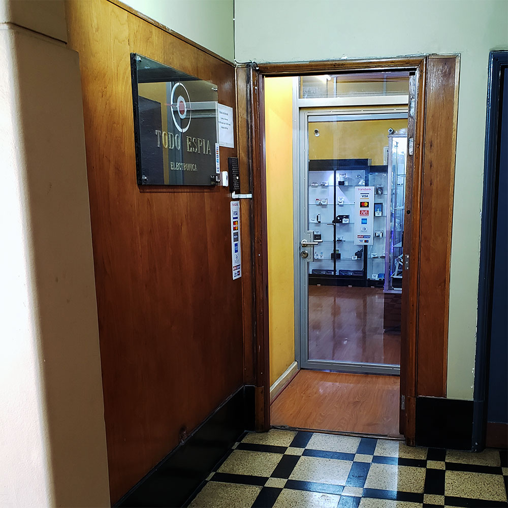 Fotografia de la entrada a la tienda